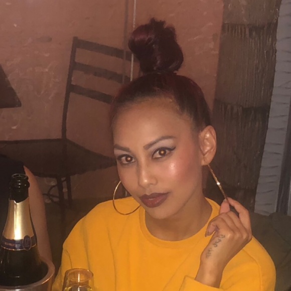 NEW Large Gold Gold Hoops - 4 for $20! - Picture 3 of 8